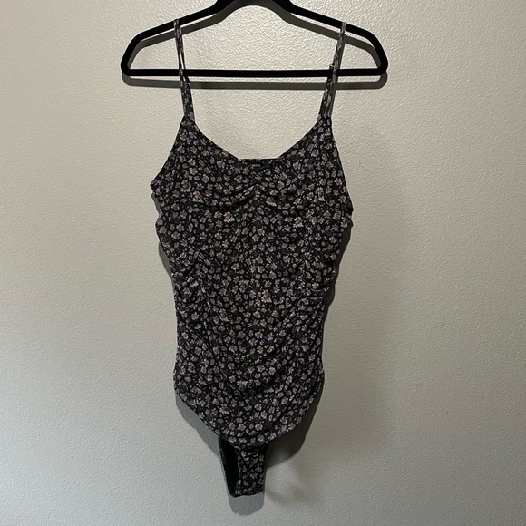 free press Tops - FREE PRESS- NWT Floral Spaghetti Strap Bodysuit Size L
